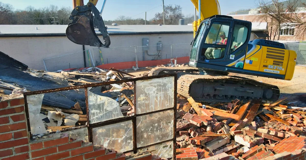 Prix de démolition d'un mur porteur : IPN, étude de structure et travaux